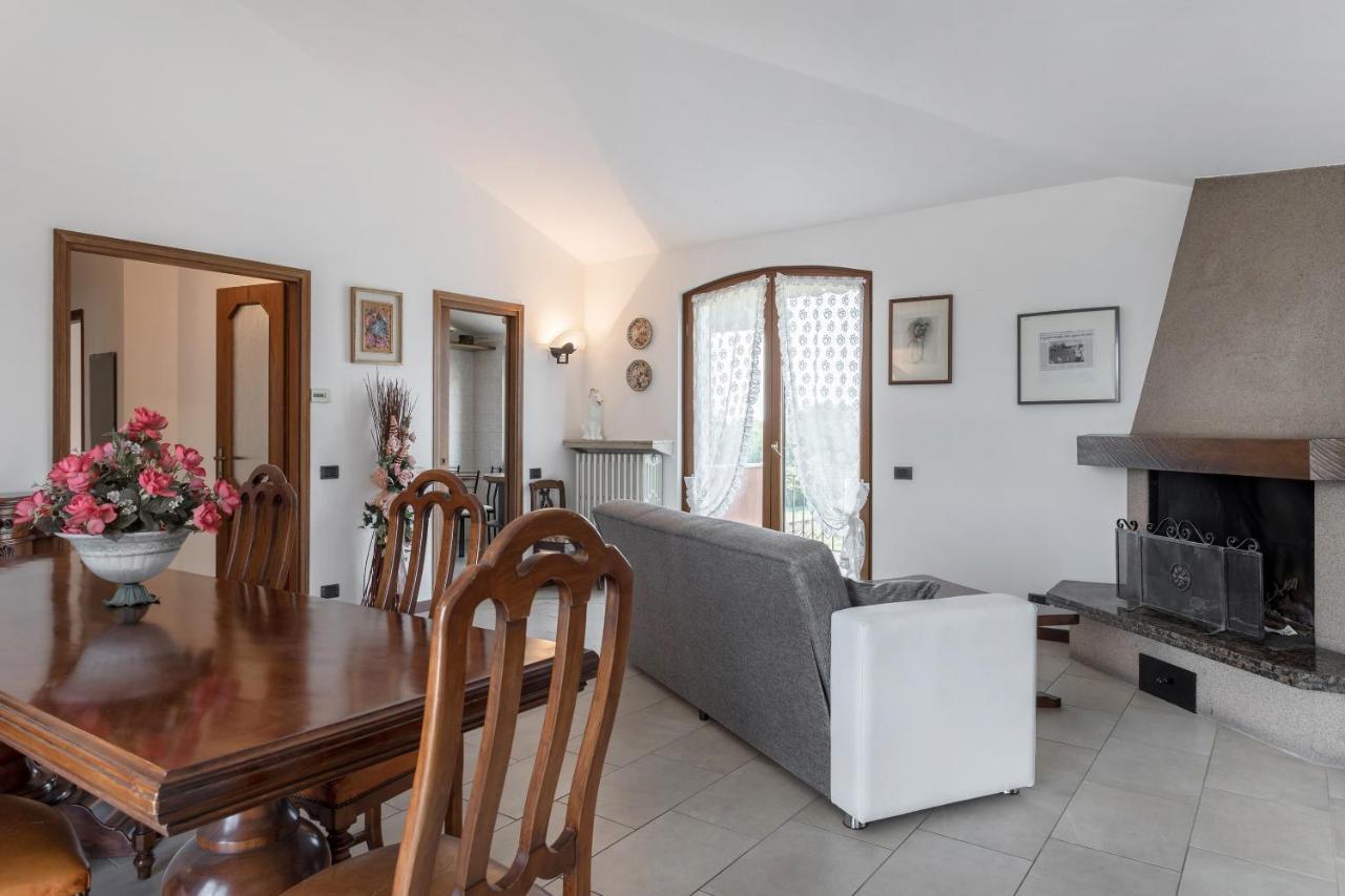 La Casetta Dei Daini - Affitti Brevi Italia Apartment Orio al Serio Luaran gambar